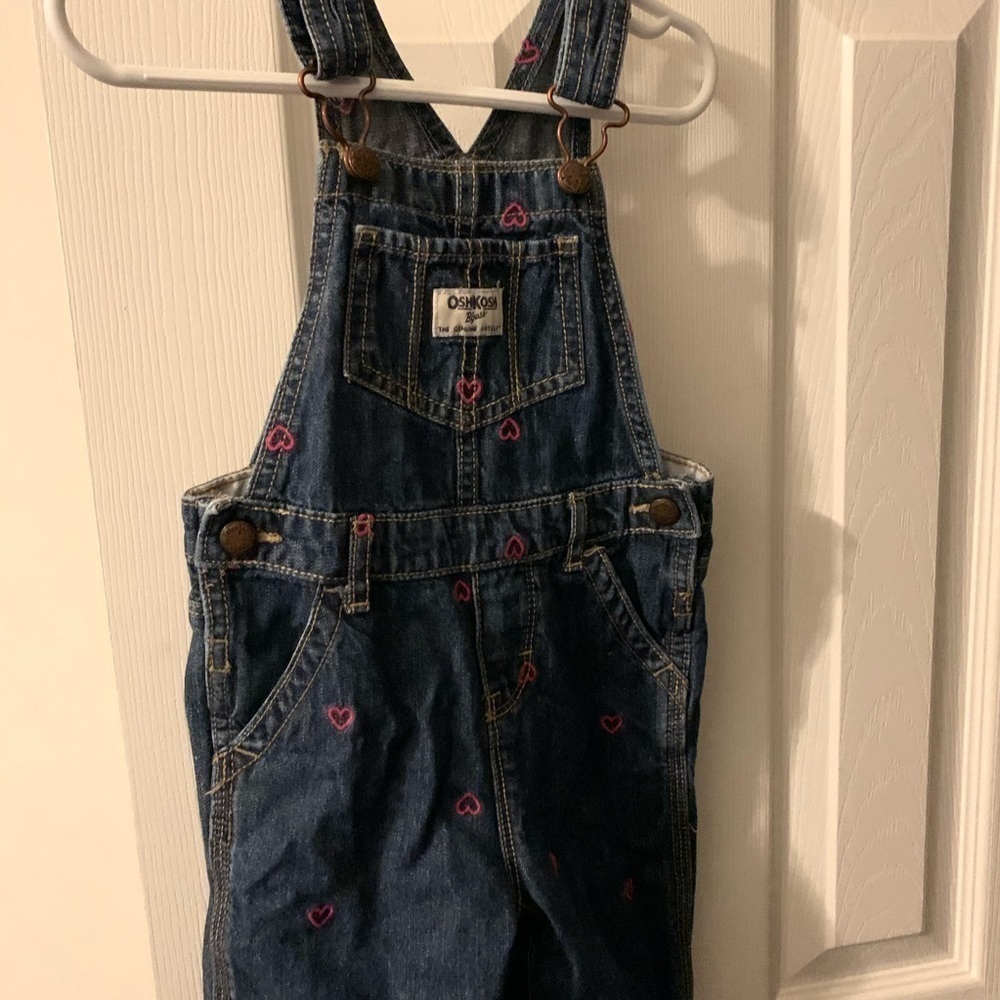 Oshkosh B’Gosh Vestbak Heart Overalls 24 months